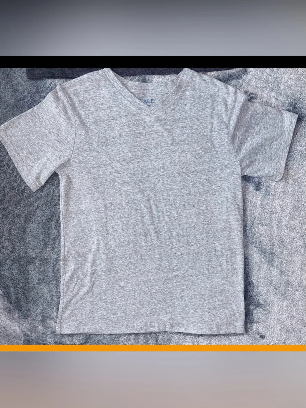 The Children's Place 2-Pack Boys V-Neck Tees - Dark Gray & Light Gray